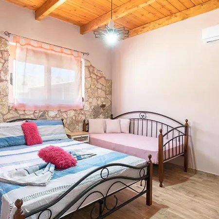 Stergios Summer Dream House קולימביה